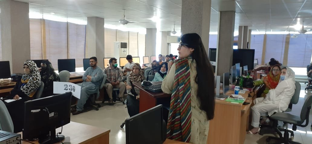 Workshop on Protein Ligand Docking and Molecular Dynamics Simulation by Virtual University of Pakistan — photograph 4